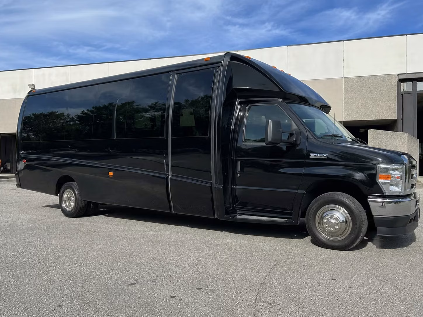 18 passenger minibus