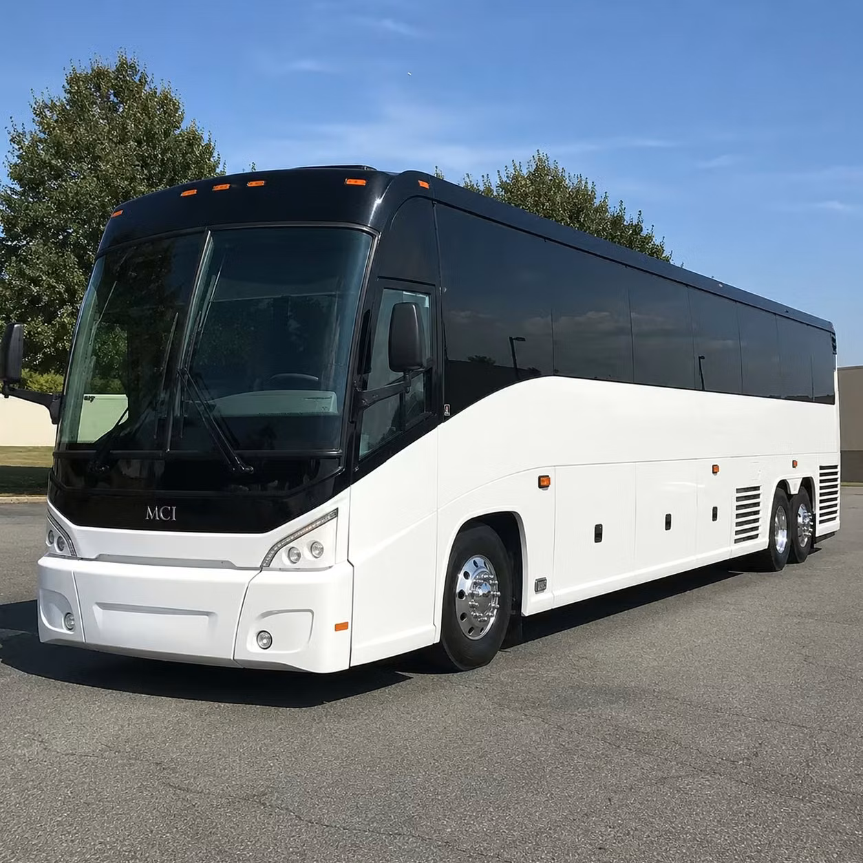 airport transfers and cruise terminal shuttles for military and government groups