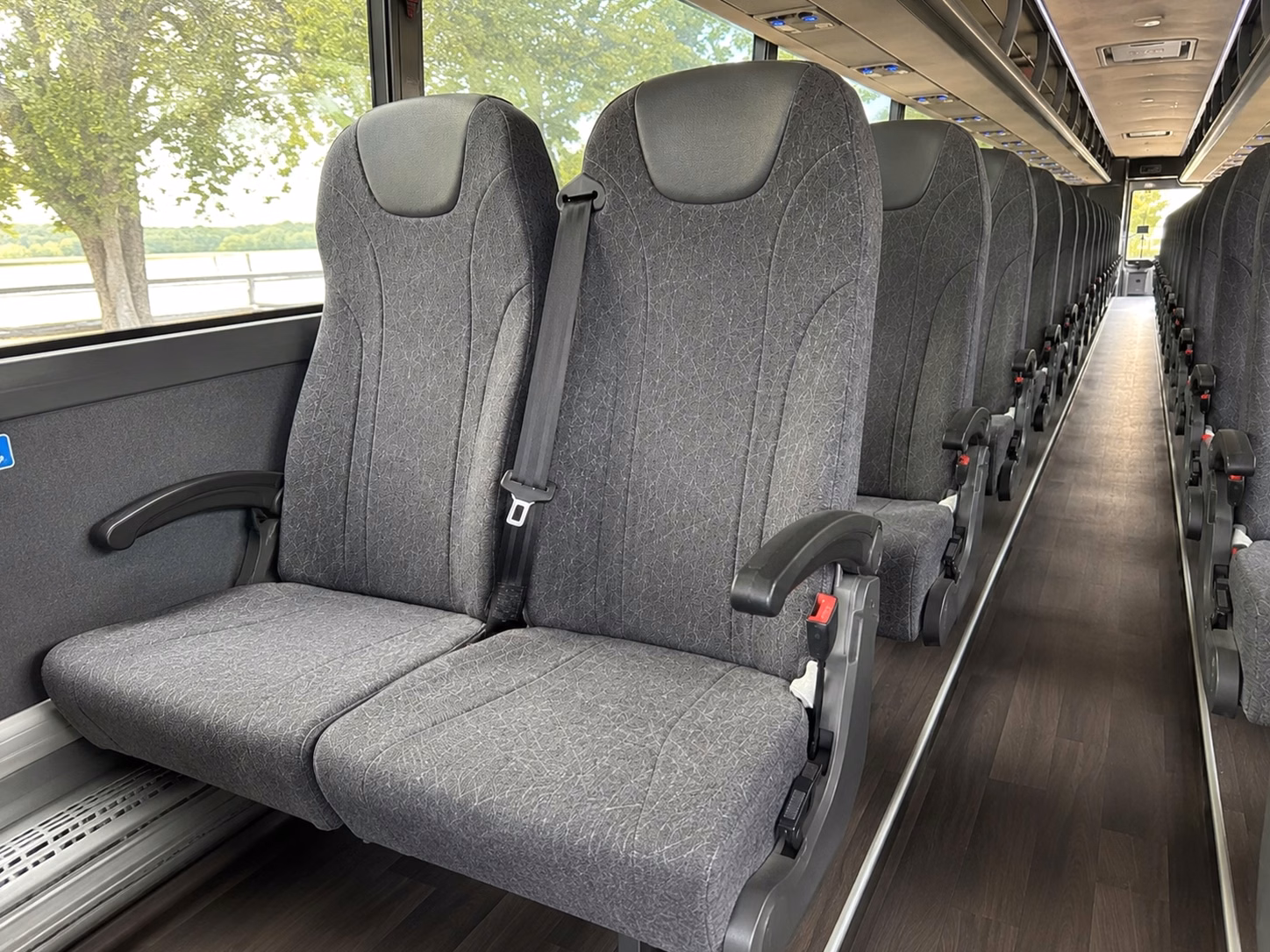 charter bus rentals to charleston s top educational destinations