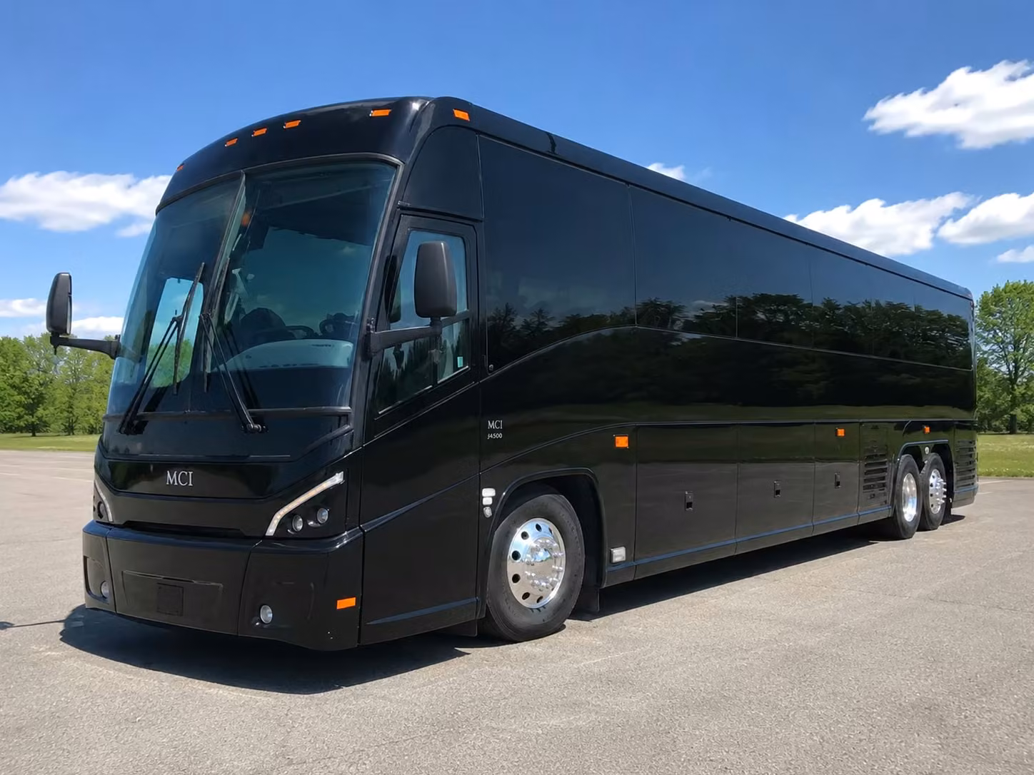 conference and convention shuttle bus rentals from mount pleasant to the charleston area