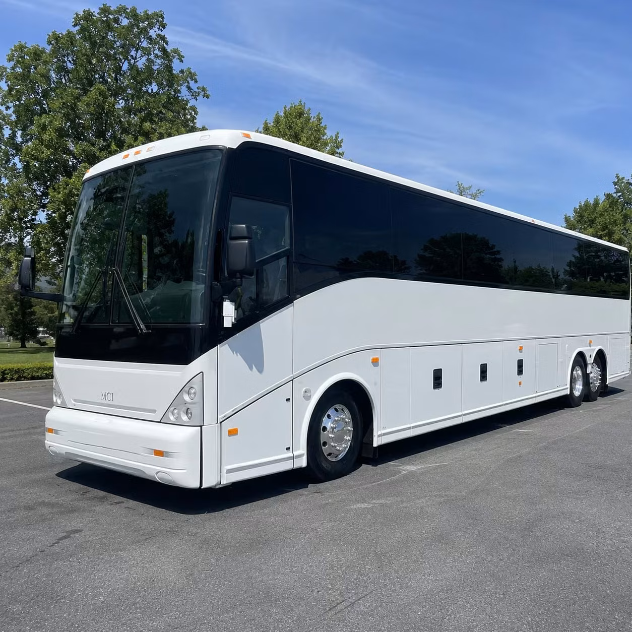 does the day of the week change what a charter bus costs in mount pleasant south carolina