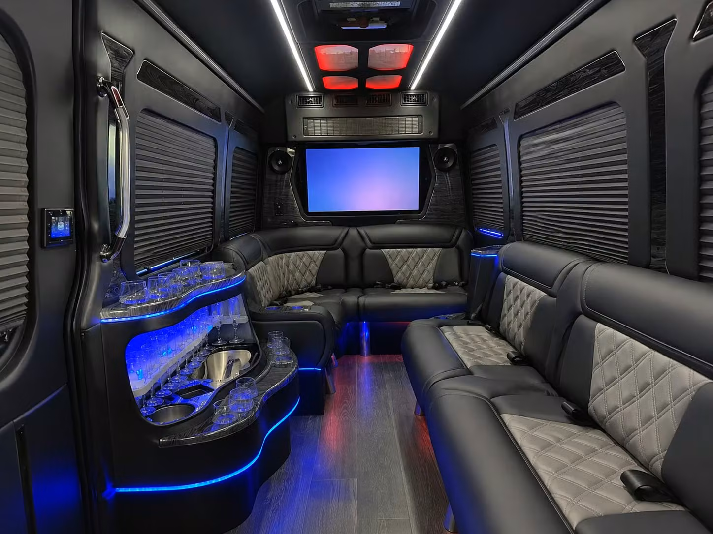 multi day bus rentals from mount pleasant make long weekend trips easy for every group