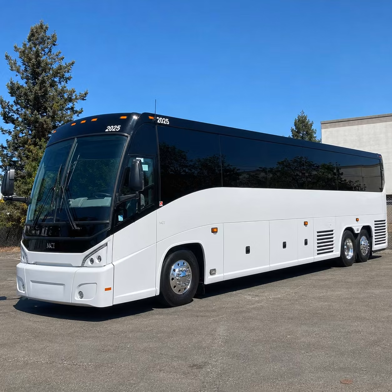 reliable charter bus transfers for joint base charleston personnel and agencies